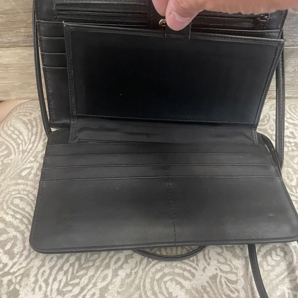 Etienne Aigner Black Leather Crossbody Bag Wallet Organizer Clutch Vintage Style - Picture 4 of 7